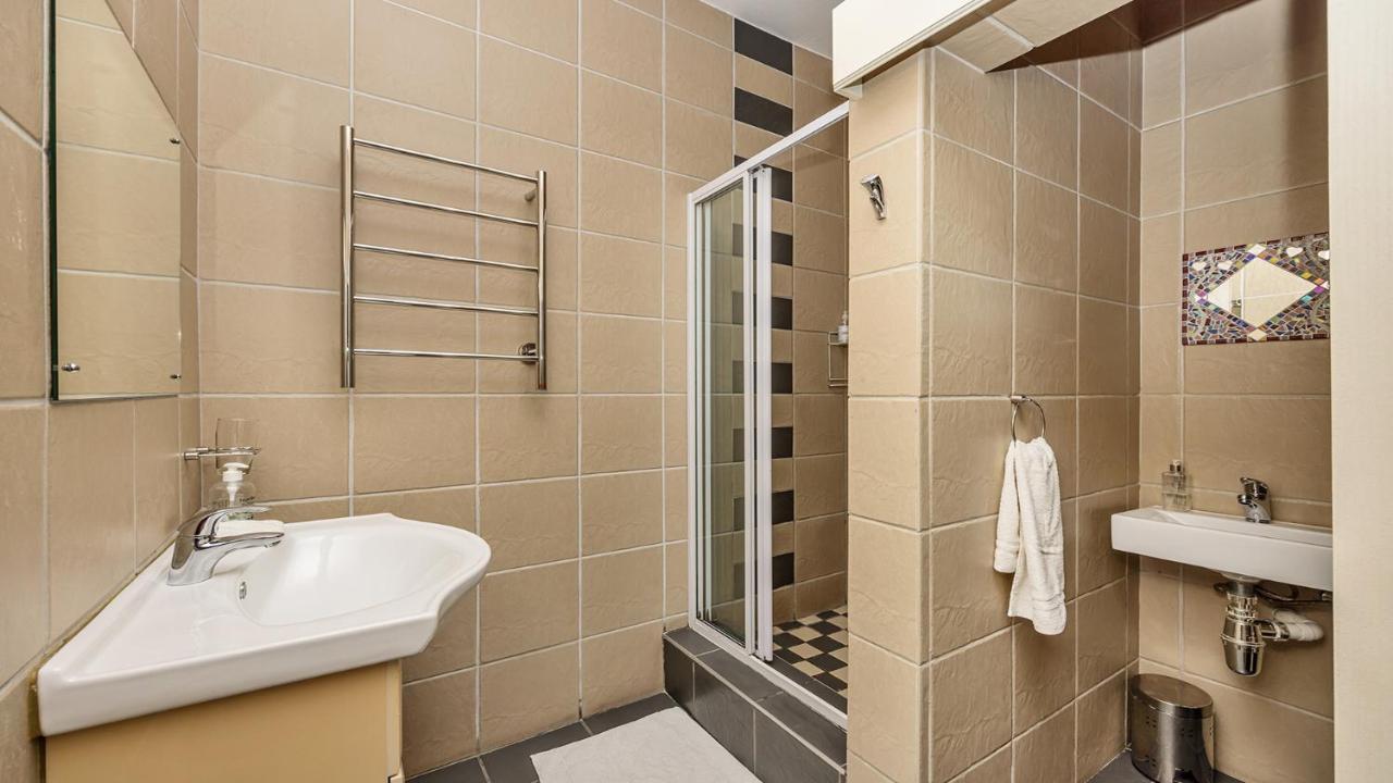 Anchor Bay Workation Hotel Cape Town Exterior photo